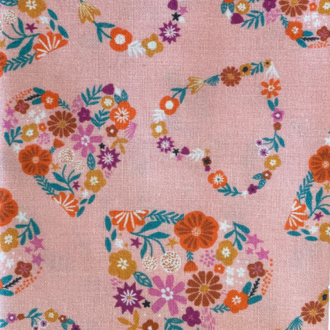 Mercerie - Tissu coupon 45 x 55 cm - cœur de fleurs - Rose